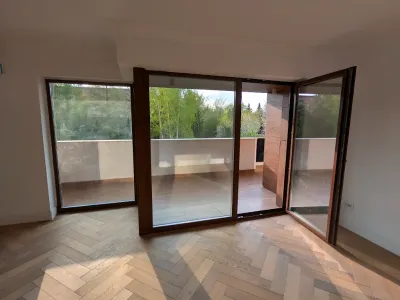Apartament vanzare-cumparare Sector 1 Bucuresti living balcon